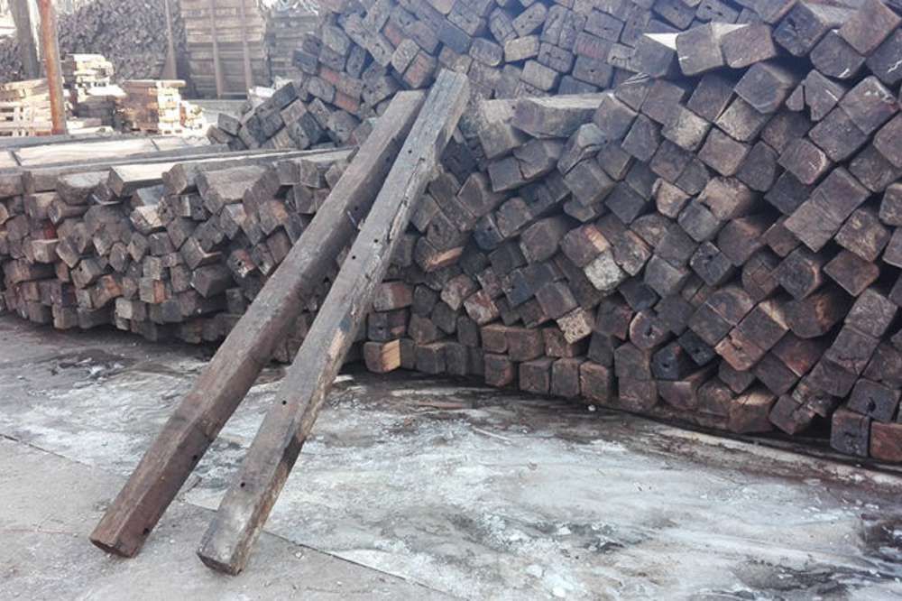 Gorza pali legno - Altri pali - Traversine ferroviarie