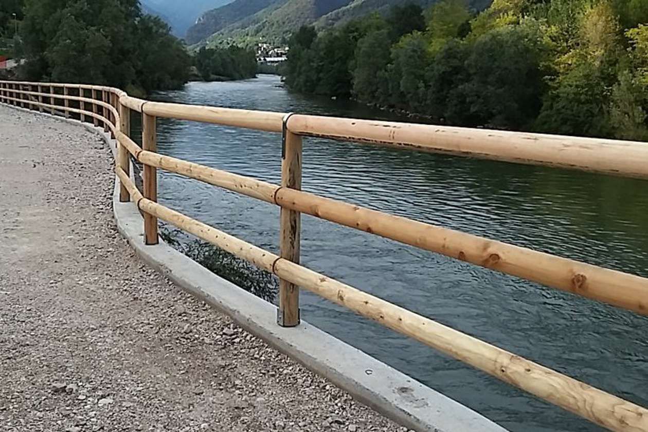 Gorza S.r.l. - Impiego dei pali - Pali per recinzioni