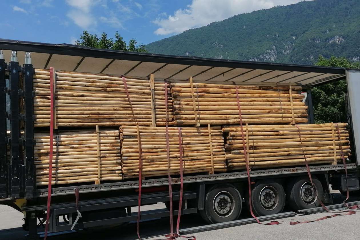 Gorza S.r.l. - Impiego dei pali - Pali per vigneti e frutteti 