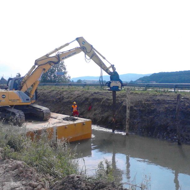 Gorza S.r.l. - Realizzazioni - Canale artificiale - Mossano (VI)