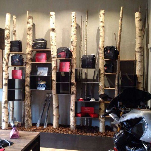 Gorza S.r.l. - Realizzazioni - Arredo con pali in betulla