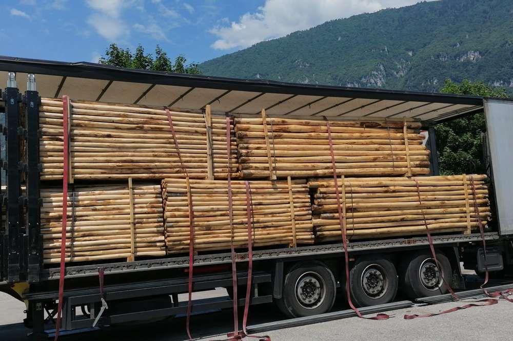 Gorza pali legno - Altri pali - Pali per uso agricolo
