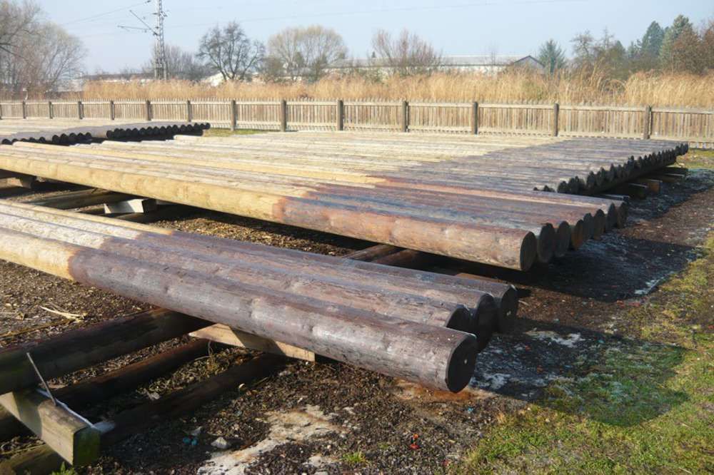 Gorza pali legno - Altri pali - Pali di linee elettriche e telefoniche